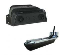 Lowrance/Simrad StructureScan 3D moduli peräpeilianturilla