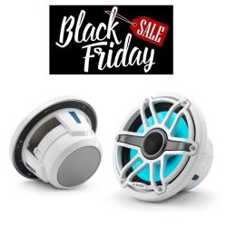 JL Audio 7.7" M6-770x kaiutinpari valkoisella Sport-ritilällä ja rungolla sekä LED-valaistuksella