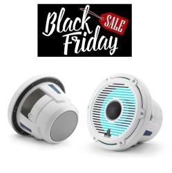 JL Audio 8.8" M6-880x kaiutinpari valkoisella Classic-ritilällä ja rungolla sekä LED-valaistuksella