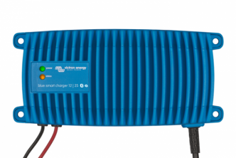 Victron Blue Smart IP67 vesitiivis automaattilaturi 12V/13A