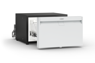 Dometic NRDX 15W valkoisella etupaneelilla