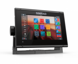 Simrad GO7 XSR kaikuplotteri Active Imaging 3-in-1 peräpeilianturilla