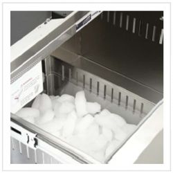 Vitrifrigo CL HYDRO jääpalakone ulkoisella vesiliitännällä, 12 V
