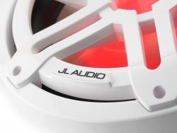 JL Audio 10" M3-10IB Subwoofer valkoisella Sport-ritilällä sekä LED-valaistuksella