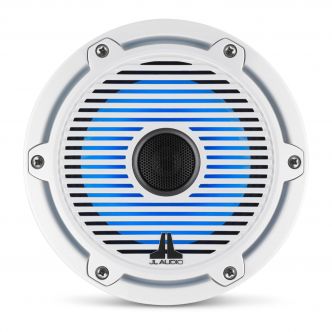 JL Audio 6.5" M6-650x kaiutinpari valkoisella Classic-ritilällä ja rungolla sekä LED-valaistuksella