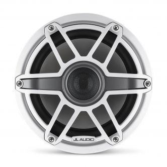 JL Audio 8.8" M6-880x kaiutinpari valkoisella Sport-ritilällä ja rungolla