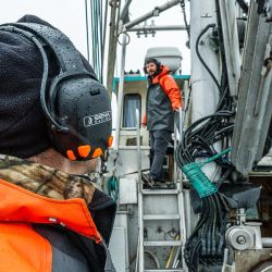 Sena Nautitalk N2R ryhmäverkon Hand-free kuulosuojaimet radiopuhelin-liitännällä