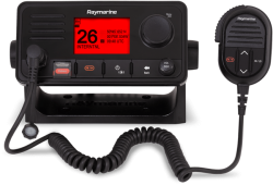 Raymarine Ray73 VHF/AIS radiopuhelin sisäisellä GPS:llä