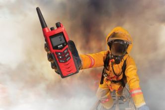 Sailor 3965 UHF Fire Fighter paketti (2 radiota)