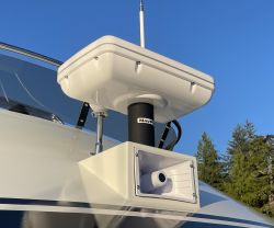 NavPod StarPod SP212-K jalallinen asennuskotelo Starlink Roam -antennille