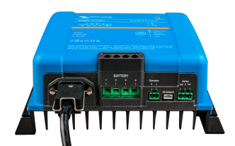 Victron Smart IP43 automaattilaturi12V/30A kolmella ulostulolla